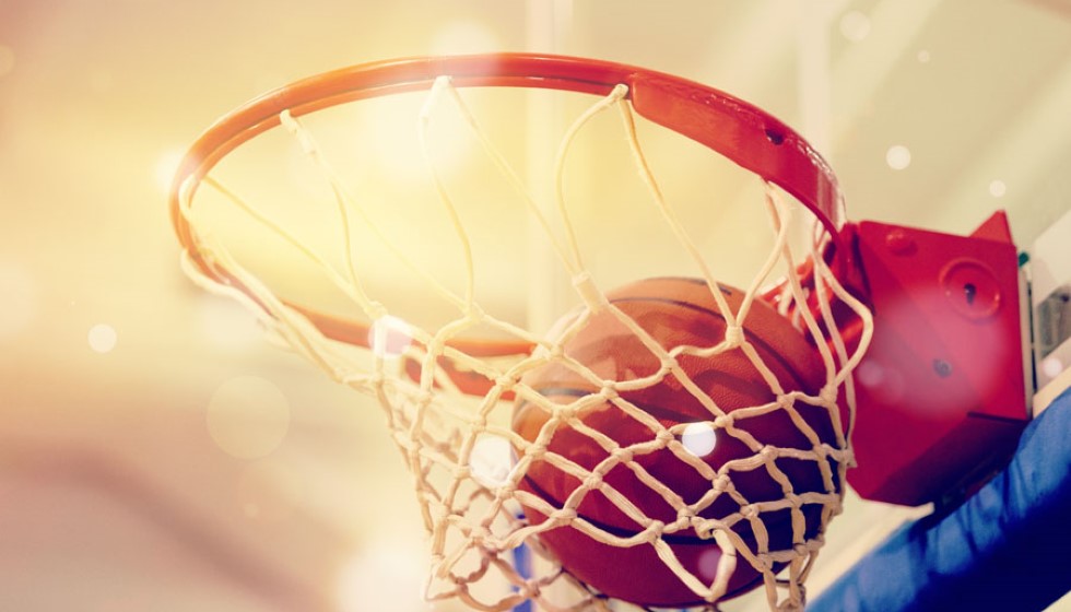 The Riveting Rivalry: Dwight Howard vs. Shaquille O'Neal